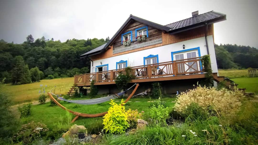 Noclegi w Bieszczadach: Gdzie znaleźć swój idealny azyl?